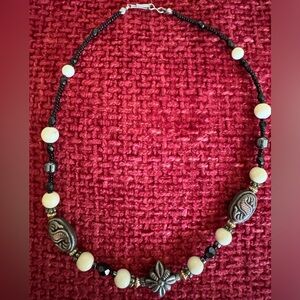 Choker beaded necklace
